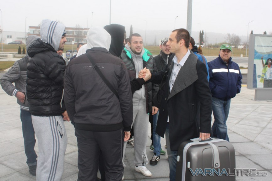 Феновете изпратиха Жоро Илиев със сълзи на очи